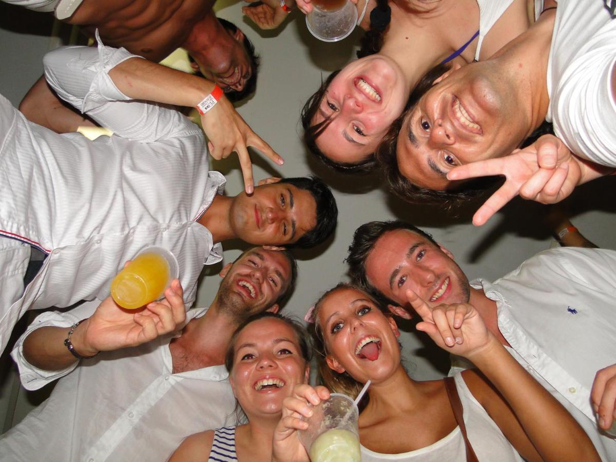Hostal El Misti House Copacabana